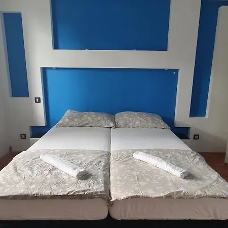 Apartma *